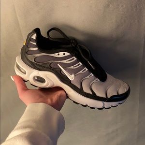 Air max plus